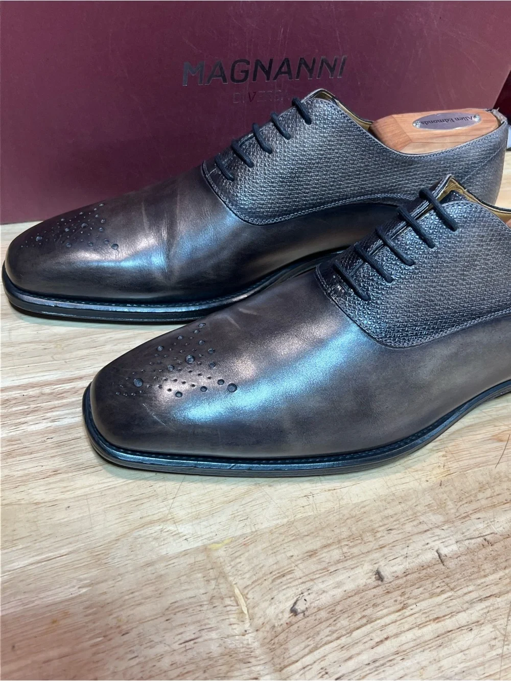 Magnanni Men’s Smoke Gray Medallion Oxfords US Sz 7.5M Made In Spain 🇪🇸